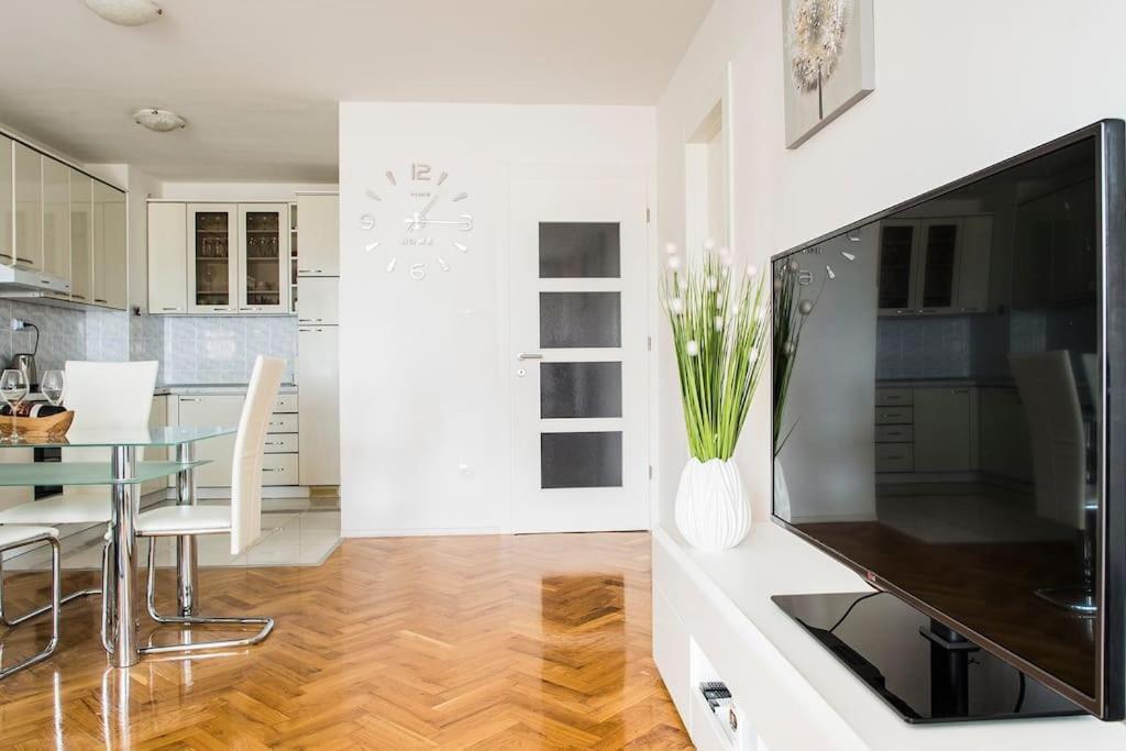 Apartment Jully Podstrana Kültér fotó