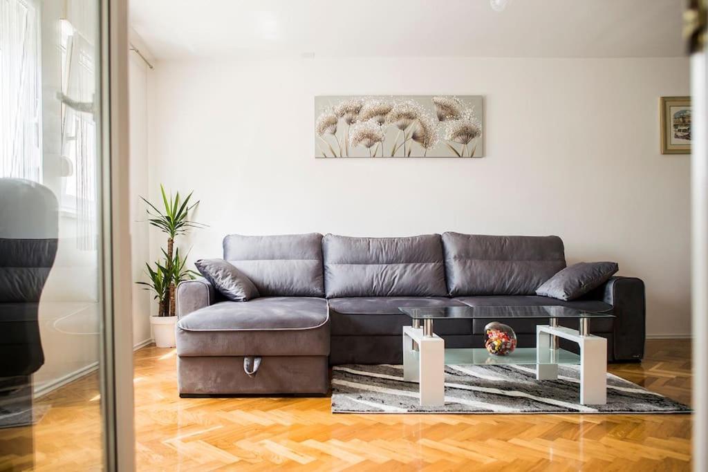 Apartment Jully Podstrana Kültér fotó